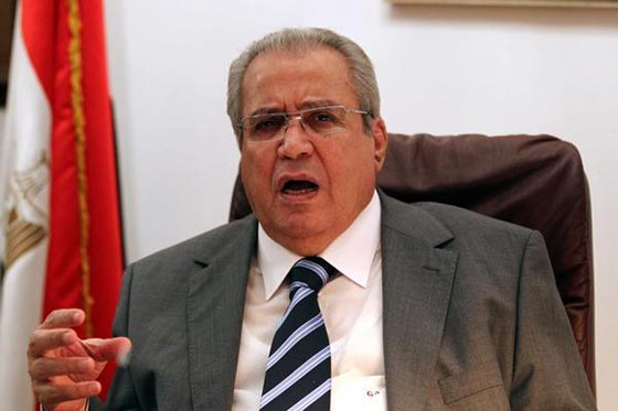  فيديو: وزير مصري أسبق يصاب بجلطة اثناء مقابلة على الهواء مباشرة صورة رقم 1