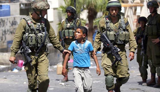 اسرائيل تعلن الحرب على اطفال فلسطين بالمقاضاة والسجن!! صورة رقم 1