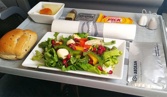 مدمن سفر يرشد المسافرين الى افضل وجبات خطوط الطيران صورة رقم 8