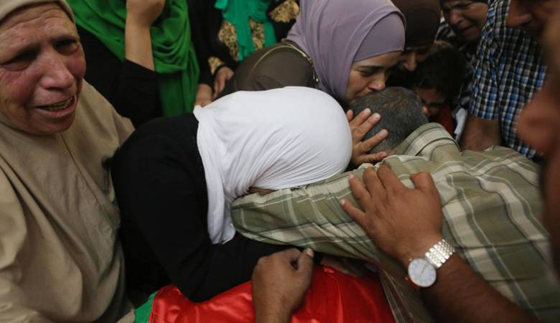 هل هي شرارة انتفاضة؟.. مواجهة عنيفة بين الاحتلال وشبان فلسطينيين صورة رقم 9