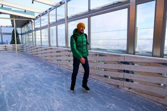 بالفيديو والصور.. حلبة للتزلج فوق ناطحة سحاب في موسكو صورة رقم 12