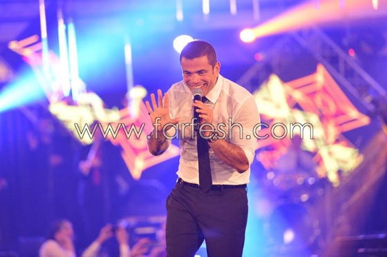 لن تصدق  سعر بدلة النجم المصري عمرو دياب في حفل راس السنة! صورة رقم 8