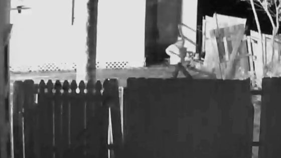  فيديو وصور: اعتقال المتهم باشعال النار في مسجد بواشنطن صورة رقم 12