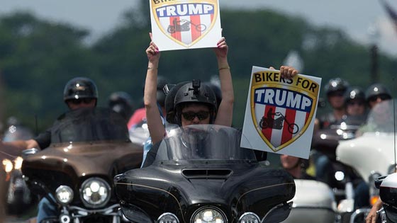 5 آلاف سائق دراجة نارية يدعمون ترامب ويحمونه يوم تنصيبه صورة رقم 1