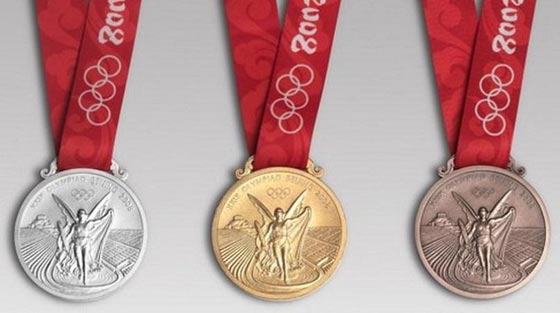 ميداليات أولمبياد طوكيو 2020 مصنوعة من هواتف معاد تدويرها  صورة رقم 1