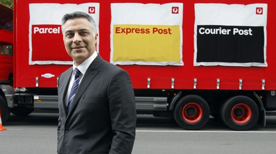رئيس هيئة البريد في استراليا يتقاضى 10 أضعاف راتب رئيس الوزراء صورة رقم 3