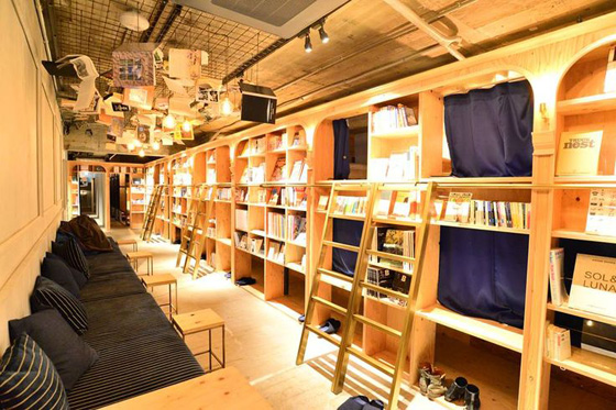 بالصور.. فندق الكتب في طوكيو لمُحبي القراءة  صورة رقم 1