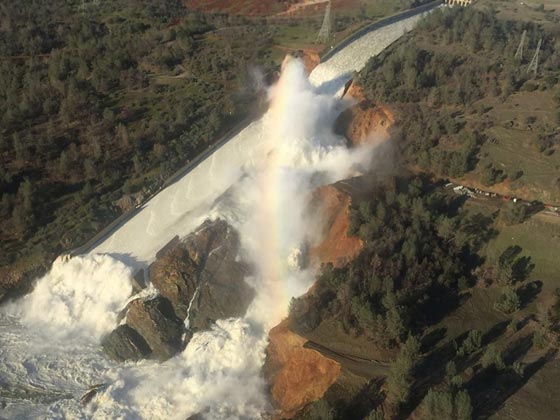 اكبر سد بشمال كاليفورنيا على وشك الانهيار واجلاء 162 الف مواطن صورة رقم 9