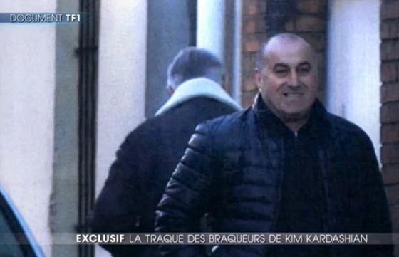 الشرطة الفرنسية تفرج عن مجموعة صور تتعلق بالسطو على كارداشيان صورة رقم 12