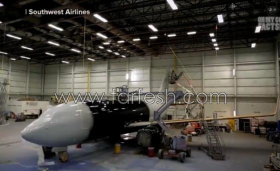 فيديو طريف: هكذا يتم طلاء الطائرات بالالوان المطلوبة لكل شركة.. صورة رقم 4