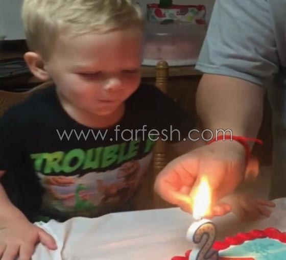 فيديو طريف.. طفل يستعجل اطفاء شمعة ميلاده ويشعل ضحكات الحضور صورة رقم 7