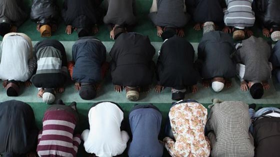 دراسة: صلاة المسلمين تقضي على التوتر والقلق وآلام اسفل الظهر صورة رقم 1