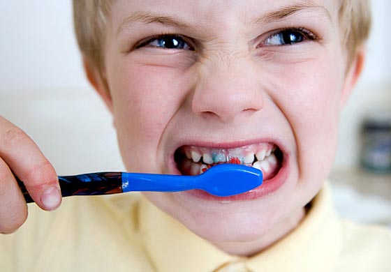 احذروا من استخدام فرشاة الأسنان بشكل متكرر.. هل تعرف متى عليك تغييرها؟ صورة رقم 2