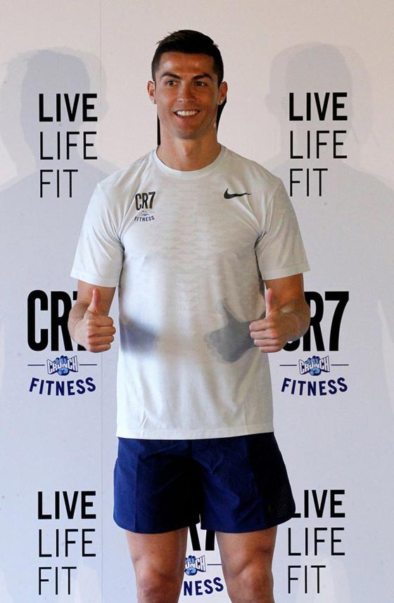 كريستيانو رونالدو يفتتح اول صالة رياضية تحمل العلامة التجارية CR7 صورة رقم 6