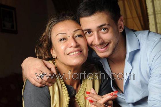 جمهور النجم المغربي سعد المجرد يهنئون نزهة الركراكي بيوم الأم العالمي صورة رقم 4
