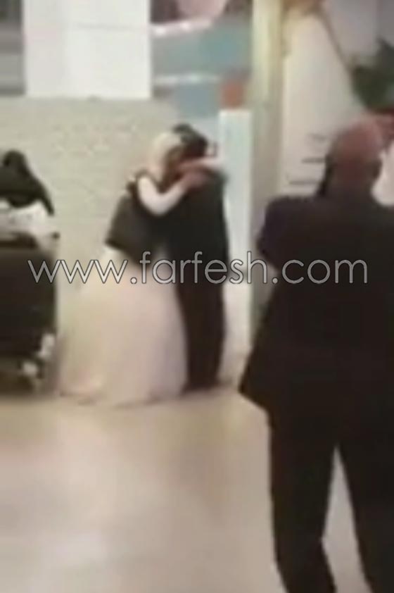 اعتقال عروسين مصريين بعد تحويل صالة الوصول بالمطار الى قاعة افراح صورة رقم 1