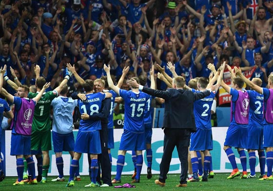عدد المواليد سجل رقما قياسيا بسبب انتصار المنتخب الآيسلندي صورة رقم 1