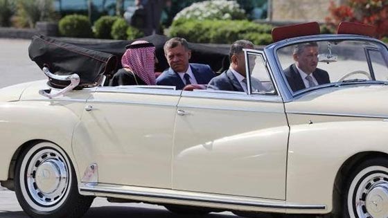 لماذا استقل الملك سلمان في الأردن سيارة من عام 1961؟؟ صورة رقم 3