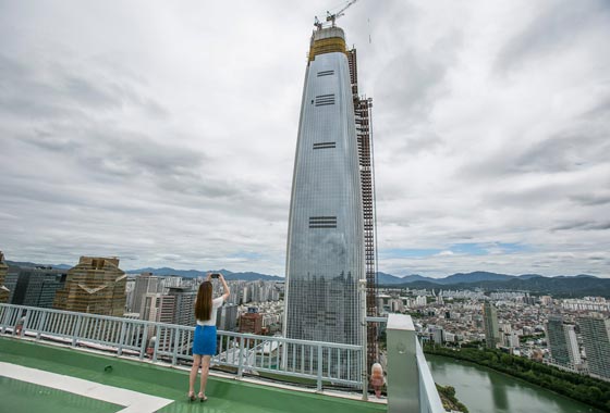 برج لوت وورلد في كوريا الجنوبية يحطم 3 ارقام قياسية عالمية صورة رقم 8