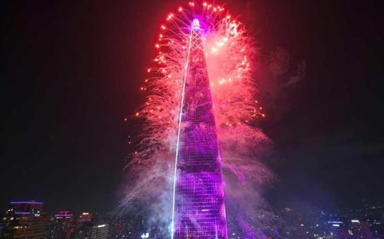 برج لوت وورلد في كوريا الجنوبية يحطم 3 ارقام قياسية عالمية صورة رقم 1