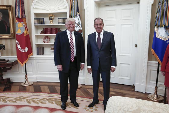 لماذا اغضبت هذه الصور الرئيس ترامب بعد ان نشرتها موسكو؟ صورة رقم 2