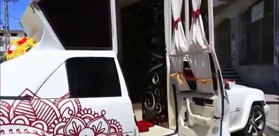 غزة تصنع اغرب سندريلا مخصّصة لزفة العرسان.. فيديو وصور صورة رقم 4