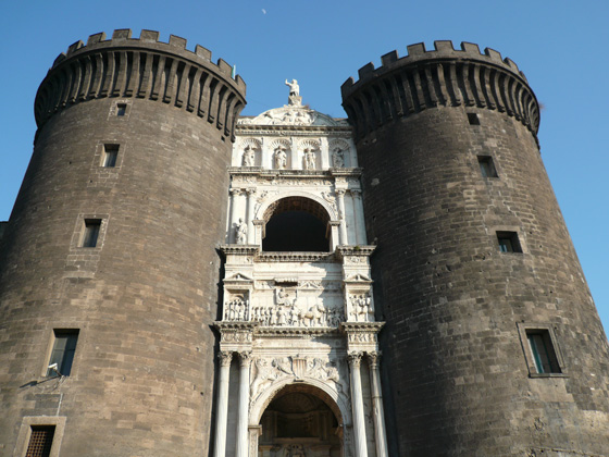 ايطاليا تعرض 100 قلعة اثرية للبيع مجانا!! وهذه شروطها صورة رقم 1