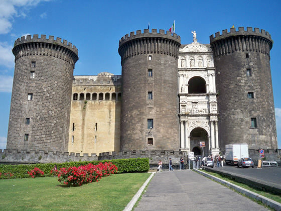 ايطاليا تعرض 100 قلعة اثرية للبيع مجانا!! وهذه شروطها صورة رقم 5