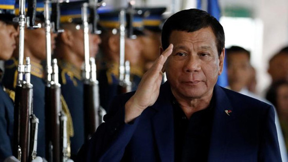 رئيس الفلبين يمنح جنوده حق اغتصاب 3 سيدات صورة رقم 5
