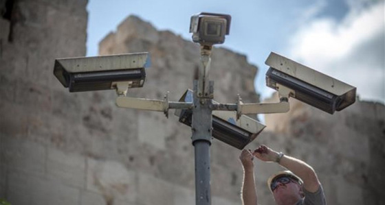 بوابات إلكترونية وكاميرات للمراقبة على مداخل المسجد الأقصى  صورة رقم 6