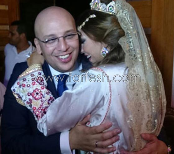 زواج المطربة المغربية جنات من أحد مستشاري السيسي.. بالفيديو صورة رقم 3