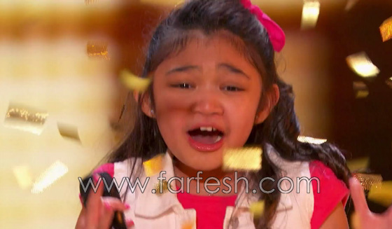 فيديو مذهل.. طفلة امريكية تبهر لجنة التحكيم بغنائها وتنال الباز الذهبي! صورة رقم 8