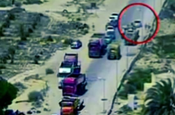 شاهد لحظة تصدي جندي مصري لسيارة مفخخة ومنع كارثة في سيناء صورة رقم 1