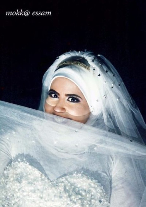 فتاة مصرية أقامت حفل زفاف لنفسها بدون عريس.. فيديو وصور صورة رقم 2
