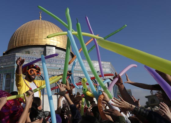 صور: هكذا احتفل المسلمون بمناسبة عيد الأضحى المبارك حول العالم صورة رقم 7