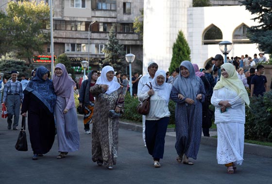 صور: هكذا احتفل المسلمون بمناسبة عيد الأضحى المبارك حول العالم صورة رقم 32