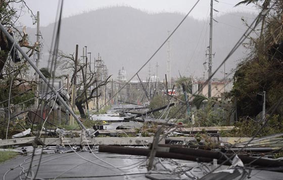 الإعصار ماريا يجتاح بورتوريكو والكاريبي فدمر المباني وقطع الكهرباء والجزيرة تستنجد! صورة رقم 22