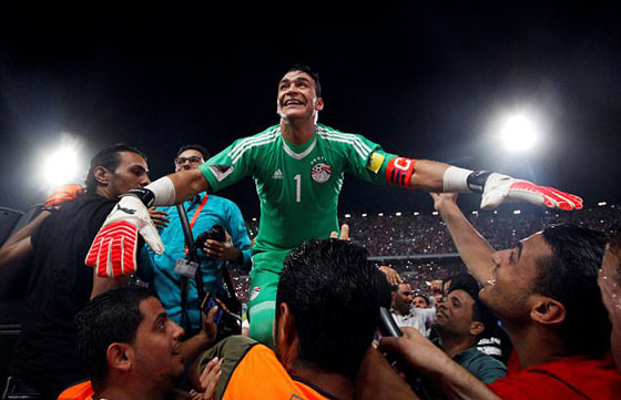 المنتخب المصر يتأهل لكأس العالم 2018 بعد غياب 28 عامًا صورة رقم 11