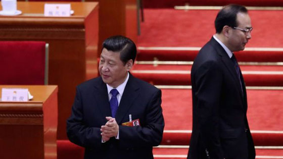 لعبة التصفيق.. هكذا يظهر الصينيون الولاء للرئيس صورة رقم 4