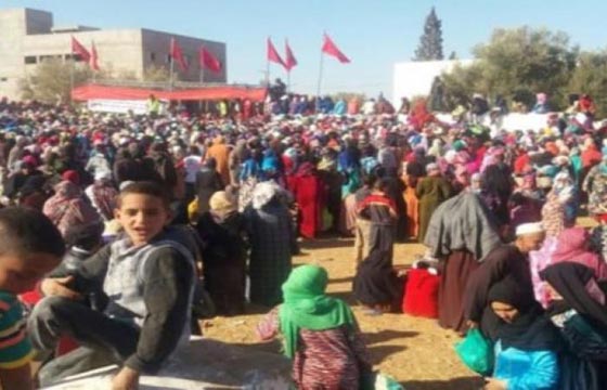 فاجعة في المغرب.. وفاة 18 امرأة في تدافع خلال توزيع مساعدات غذائية والملك يتكفل بالمساعدة صورة رقم 3