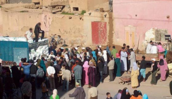 فاجعة في المغرب.. وفاة 18 امرأة في تدافع خلال توزيع مساعدات غذائية والملك يتكفل بالمساعدة صورة رقم 2