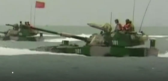 بالفيديو والصور.. الجيش الصيني يعرض أسرع 