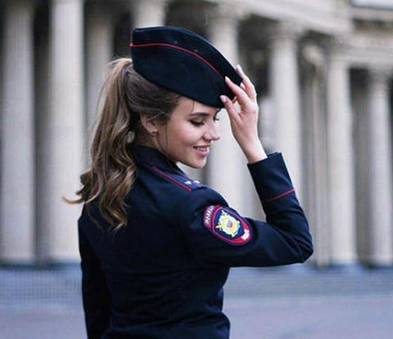 بالصور.. الشرطة الروسية تعرض بالصور اجمل حسناواتها صورة رقم 1