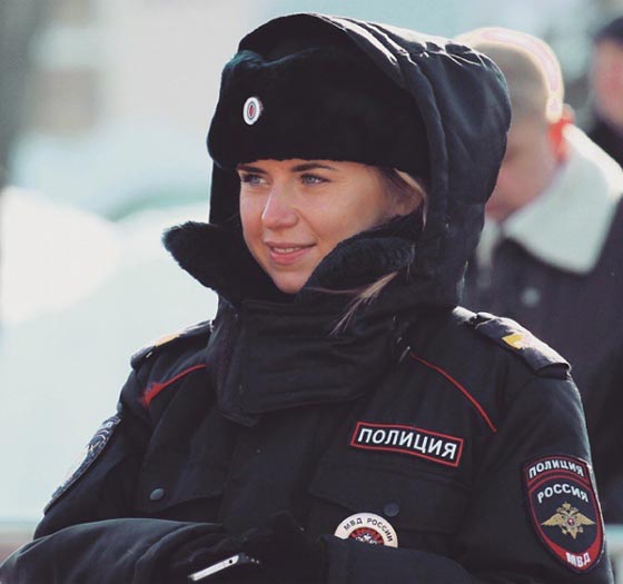 بالصور.. الشرطة الروسية تعرض بالصور اجمل حسناواتها صورة رقم 11