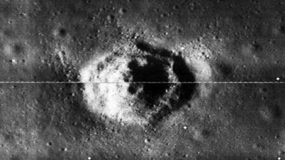 بالفيديو.. اكتشاف هرم على القمر صورة رقم 1