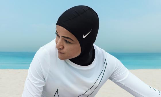 Nike تطلق حجاباً مخصصاً للرياضیات المسلمات صورة رقم 1