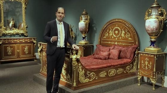 سُرقت عام 2013.. غرفة نوم الملك فاروق للبيع على موقع أمريكي صورة رقم 4