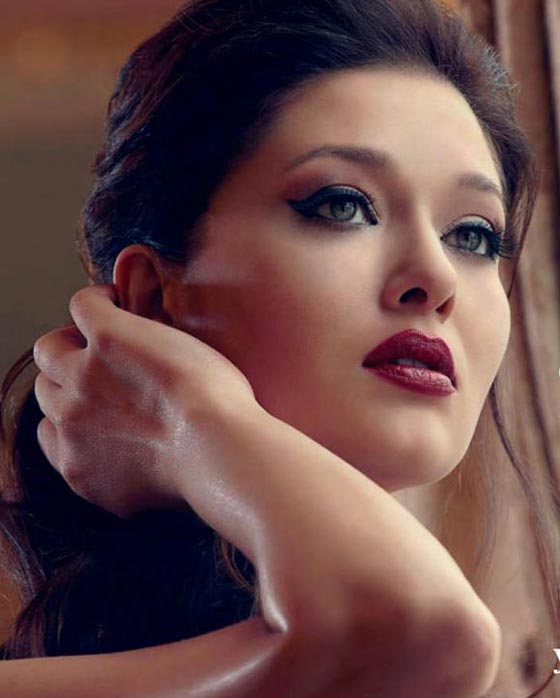 فيديو وصور: نجمة تركية تشوّه وجهها بعمليات التجميل! صورة رقم 8