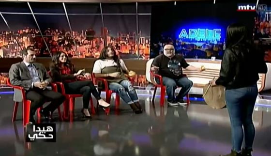فيديو مضحك جدا: عادل كرم (هيدا حكي) يقلد اليسا واحلام في ذا فويس صورة رقم 3