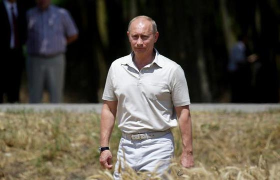 بالصور: شاهد كيف تحوّل بوتين من عميل مخابرات الى رئيس روسيا صورة رقم 6